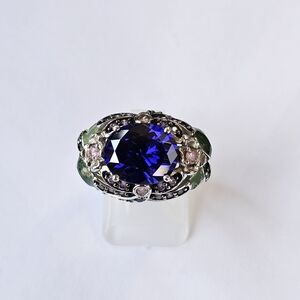 Retired Victoria Wieck Tanzanite and Amethyst Ring in Sterling Silver Sz 8!